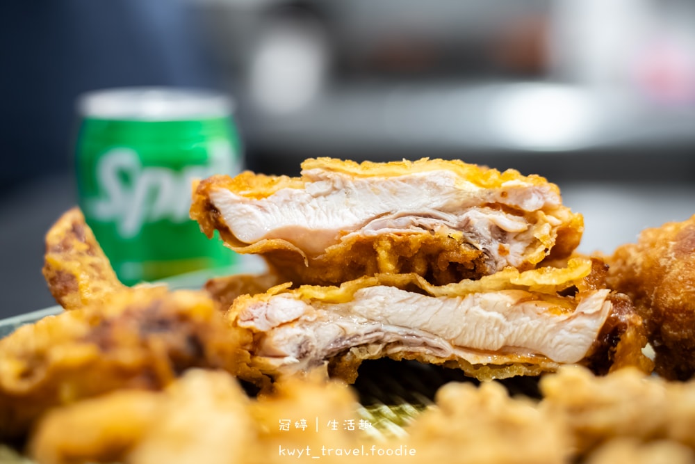 基隆炸雞推薦_鮮樂炸雞,65元脆皮雞排很有存在感!獨家醃料香氣吃過會想念,基隆宵夜美食推薦_2025菜單 – 冠婷生活趣