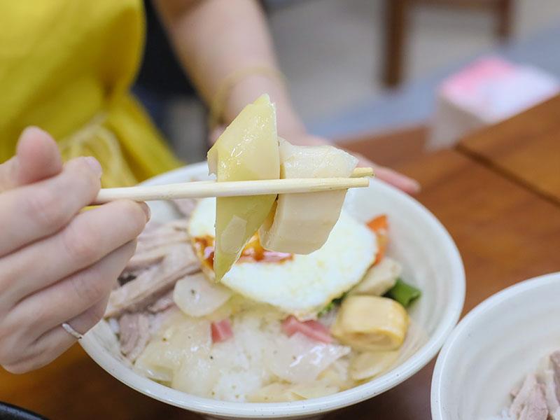 超夯鵝肉便當插旗頭份!鵝肉飯便當90元起,隱藏版涼拌鵝腸必點。