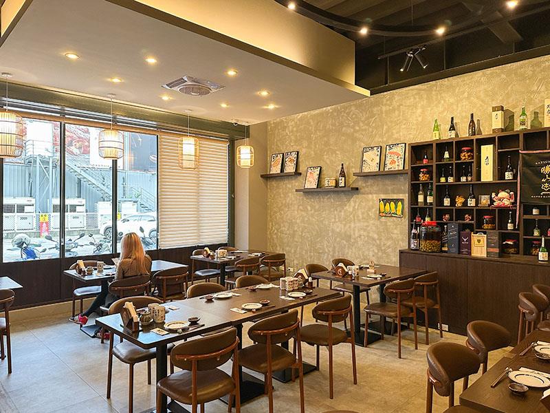 竹北日本料理！金賞壽司隘口店插旗竹北高鐵，豪華船型刺身推薦必吃。