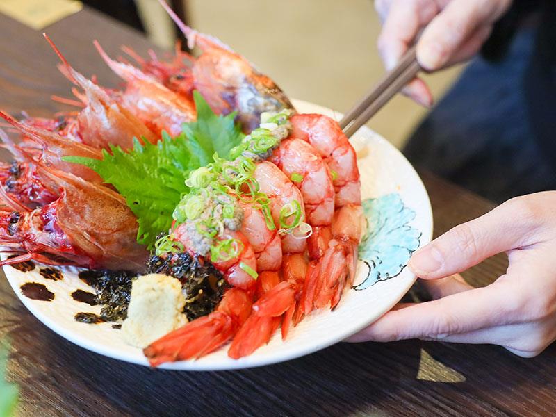 竹北日本料理！金賞壽司隘口店插旗竹北高鐵，豪華船型刺身推薦必吃。