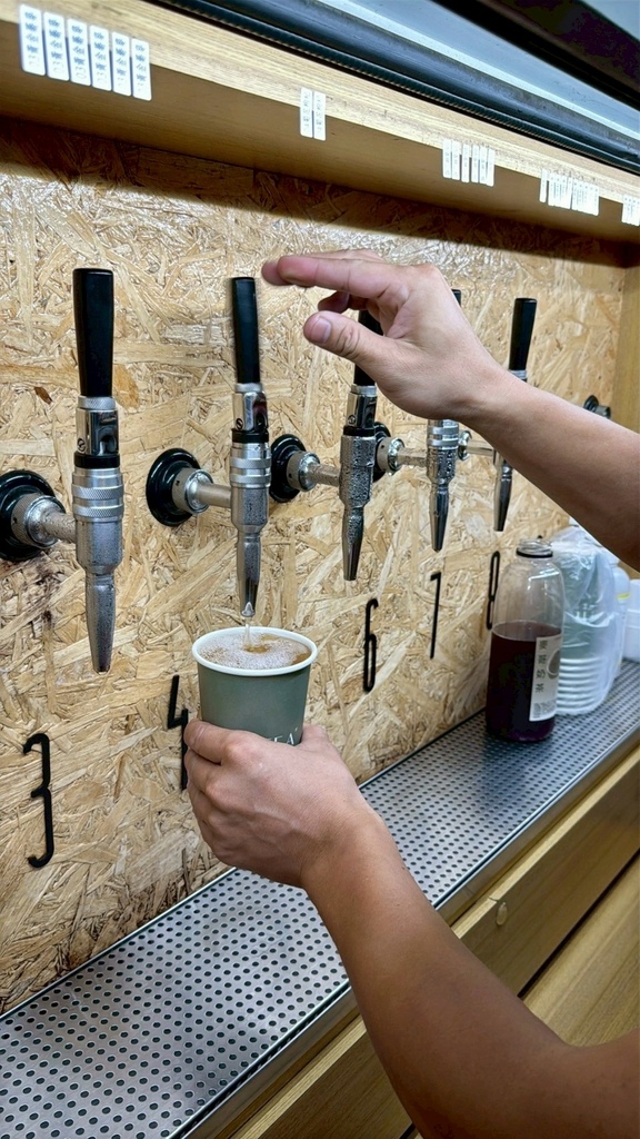 台南武聖夜市美食攻略│這9間絕對必吃│蔥油餅/滷味/拔絲地瓜