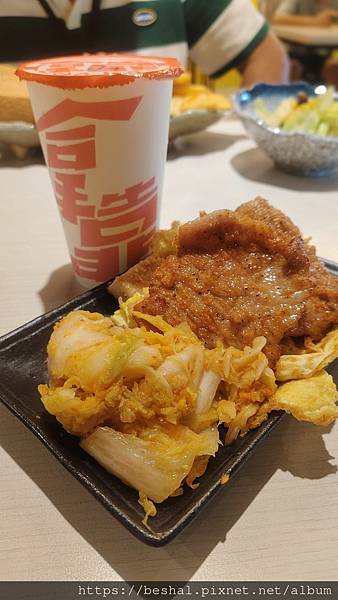 《林口早午餐推薦》在地友人激推《拿靠早午餐》：脆皮蛋餅、泡菜