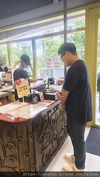 《林口早午餐推薦》在地友人激推《拿靠早午餐》：脆皮蛋餅、泡菜