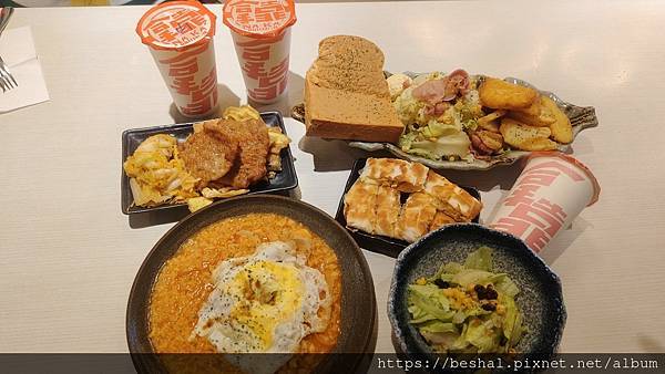 《林口早午餐推薦》在地友人激推《拿靠早午餐》：脆皮蛋餅、泡菜