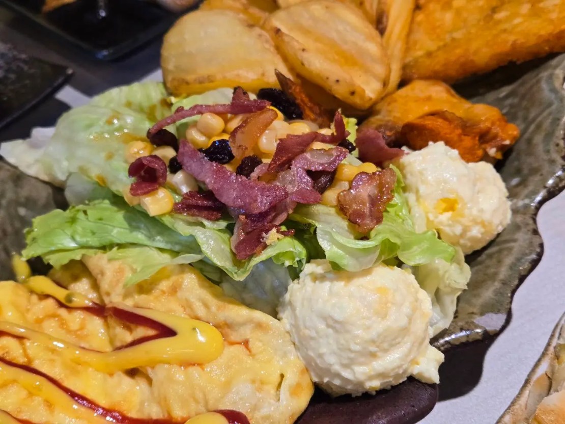 拿靠早午餐 林口忠孝店｜脆皮蛋餅外酥內嫩太邪惡！蘿蔔糕加里肌肉飽足感爆棚！林口早午餐推薦、新北美食推薦、林口打卡餐廳推薦 - 佛系旅遊筆記