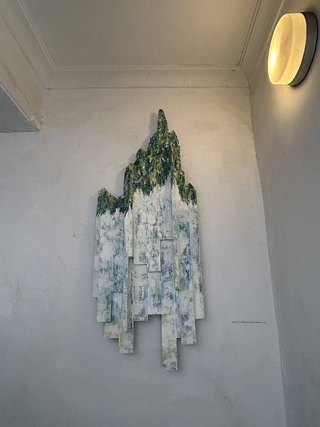 台南中西區咖啡秘境!老宅改造B.B.CAFE小黑熊咖啡,獨特藝廊結合早午餐。