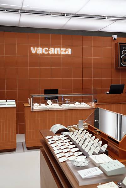 [ 台北美食 ] vacanza crush 假期飾品 × 