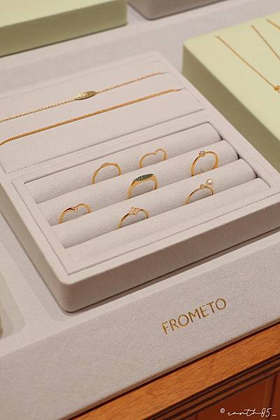 [ 台北美食 ] vacanza crush 假期飾品 × 