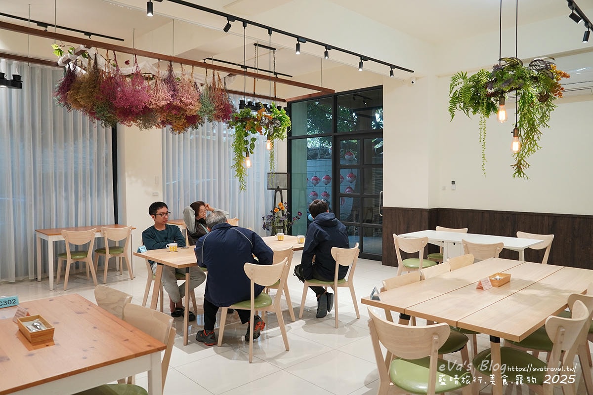 梨幸日和 高雄岡山民宿推薦|近捷運、火車站,舒適家庭房型空間寬敞