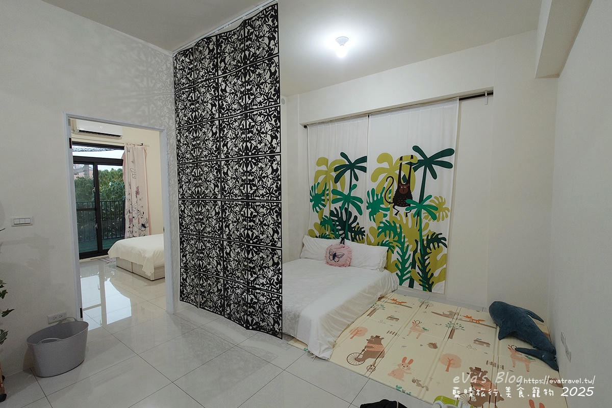 梨幸日和 高雄岡山民宿推薦|近捷運、火車站,舒適家庭房型空間寬敞