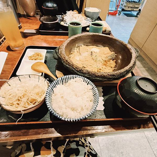 桃園銀座杏子日式豬排統領店~