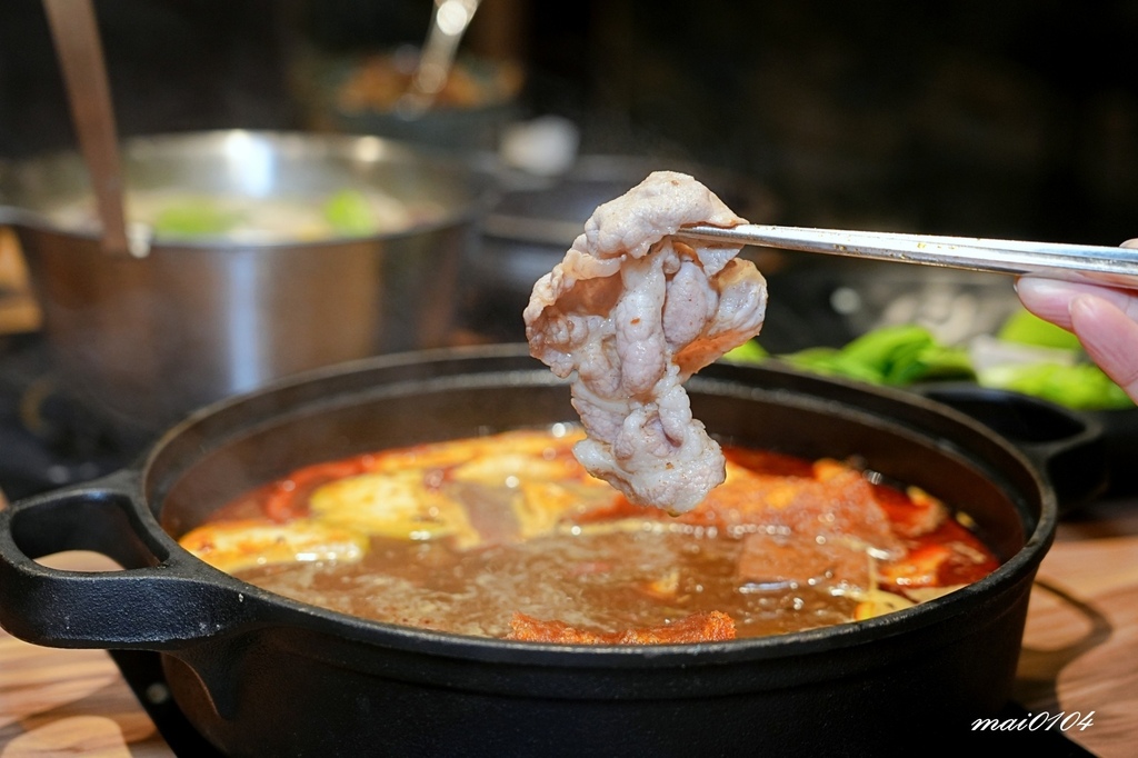 中壢新開幕!營業至凌晨二點的十二段鍋物堂,個人鍋最低398元