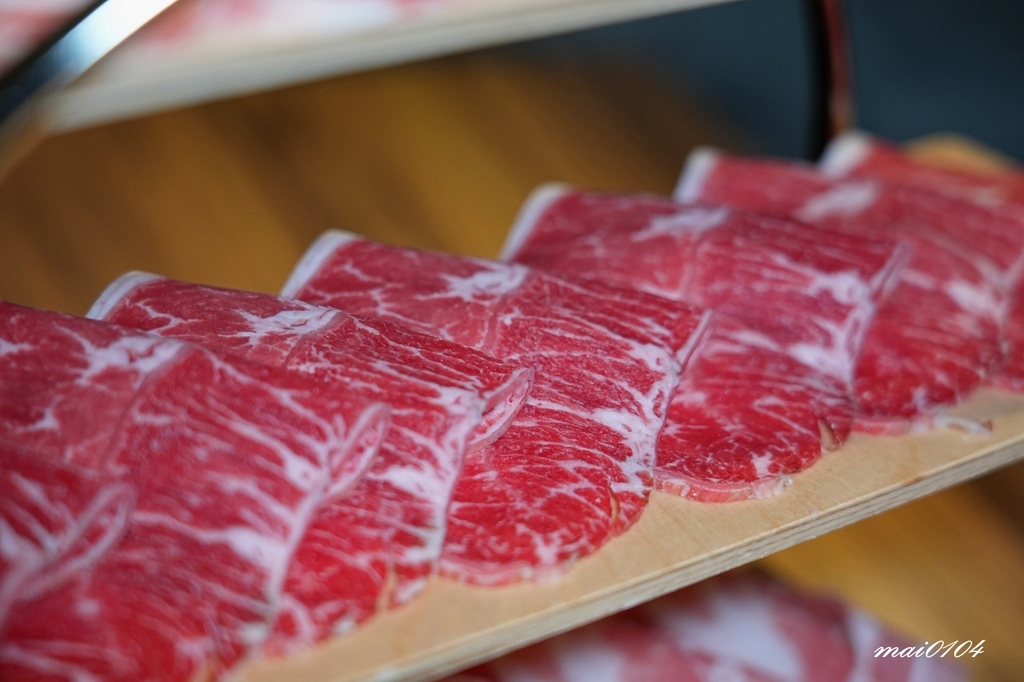 中壢新開幕!營業至凌晨二點的十二段鍋物堂,個人鍋最低398元