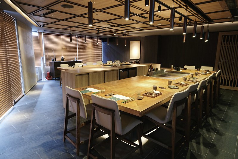 新北板橋新開幕｜阪前鐵板燒，和牛套餐一次吃到A5和牛/龍蝦二吃/南非活鮑魚/北海道干貝！（近捷運新埔站）