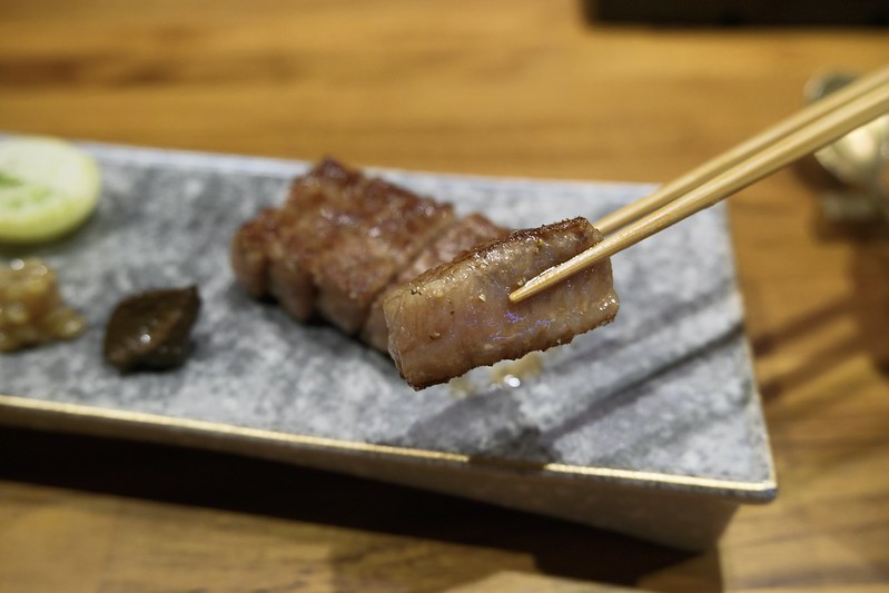 新北板橋新開幕｜阪前鐵板燒，和牛套餐一次吃到A5和牛/龍蝦二吃/南非活鮑魚/北海道干貝！（近捷運新埔站）