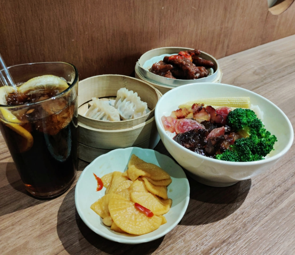 新竹港式美食｜裏食：蒸飯、燉湯、點心甜品，每一道都暖進心裡裹