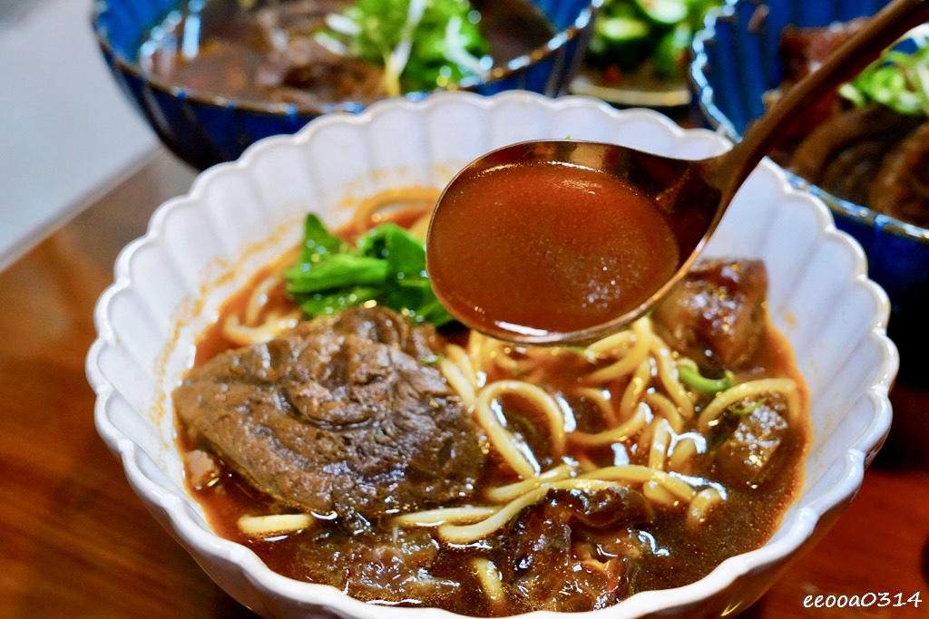 宜蘭美食推薦｜寓見私廚職人牛肉麵，一碗滿滿用心的精品級牛肉麵
