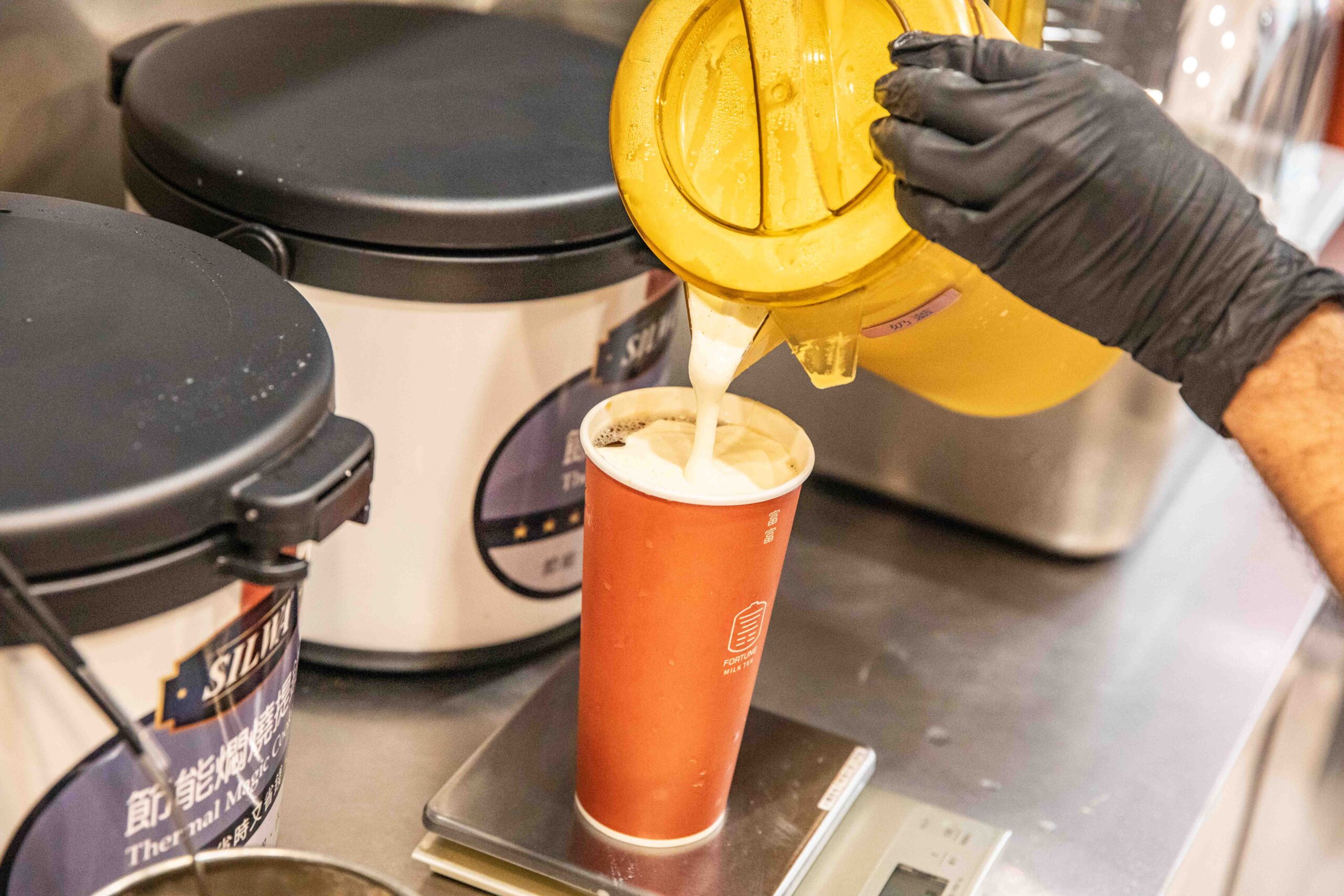 茶控必收飲料店!「富富東門店」多種飲品,總有一款滿足你的挑剔味蕾!