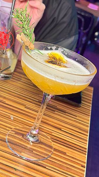 LINE_ALBUM_鹿_250821_162