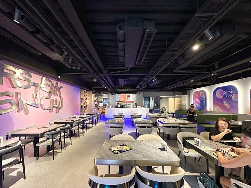 新竹必吃牛排！史堤克牛排新竹店巨無霸牛排、自助吧吃到飽高CP值首選。