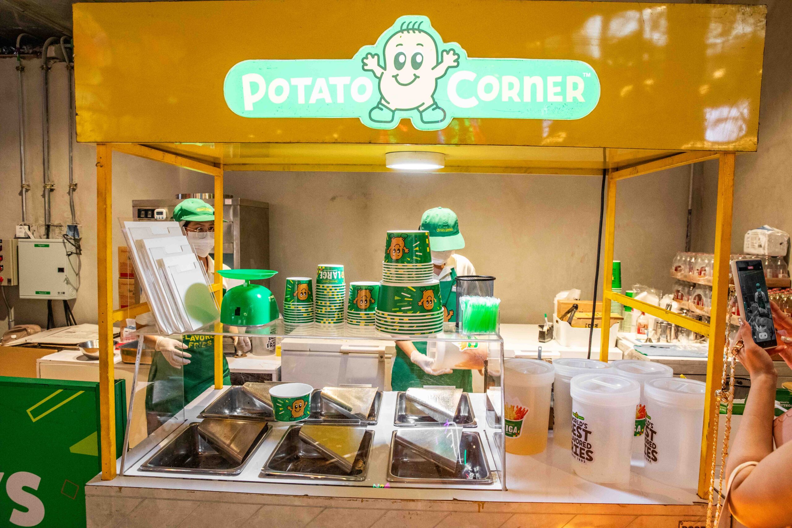 Potato Corner薯條天花板!全球2000+店現炸多種口味任搭,香酥脆獨特,台北信義區首店等你嚐鮮!