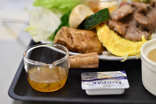 台南市東區的隱藏早午餐，老闆覺得你很餓！禾食堂早午餐讓你從早飽到晚 ！