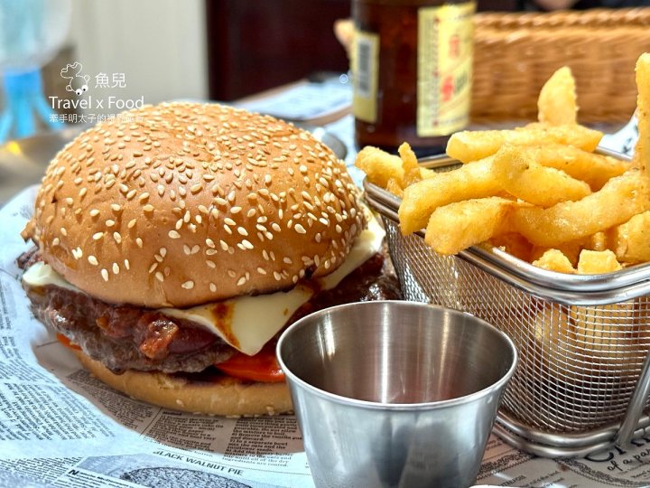 CJ's Diner|僅六日營業~三合院裡的美式餐廳,英國老師在台圓夢的起點! - 魚兒 x 牽手明太子的「視」界旅行