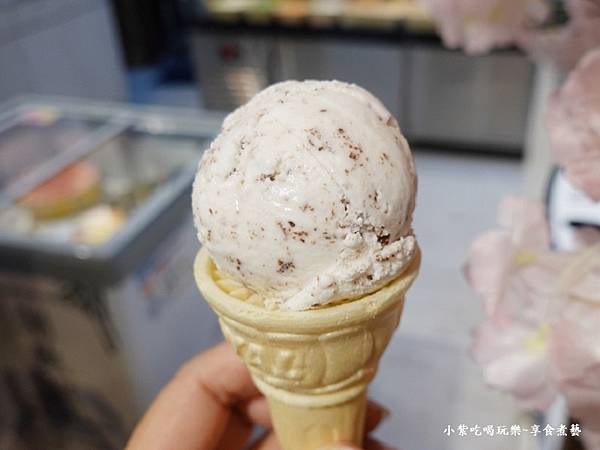 小美冰淇淋-涮飽飽石頭火鍋店 (1).jpg 小美冰淇淋-涮飽飽石頭火鍋店 (1).jpg