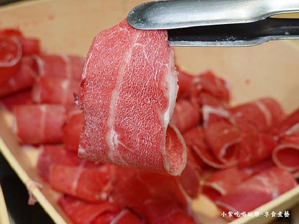板腱牛肉片-涮飽飽石頭火鍋 (3).jpg 板腱牛肉片-涮飽飽石頭火鍋 (3).jpg