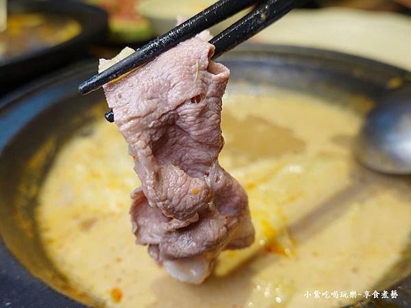 單點-日本F1和牛肉涮麻奶鍋-涮飽飽石頭火鍋 (1).jpg 單點-日本F1和牛肉涮麻奶鍋-涮飽飽石頭火鍋 (1).jpg