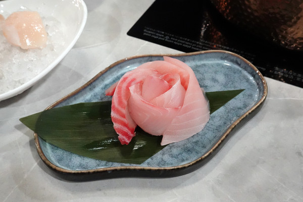 台北市大安區​去哪慶生最爽快？新肉多多肉蛋糕、魔術小卡、歡樂慶生超有儀式感！台北東區生日、聚餐首選