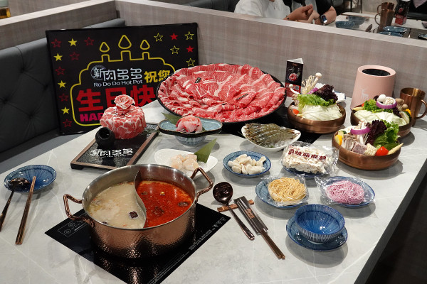 台北市大安區​去哪慶生最爽快？新肉多多肉蛋糕、魔術小卡、歡樂慶生超有儀式感！台北東區生日、聚餐首選