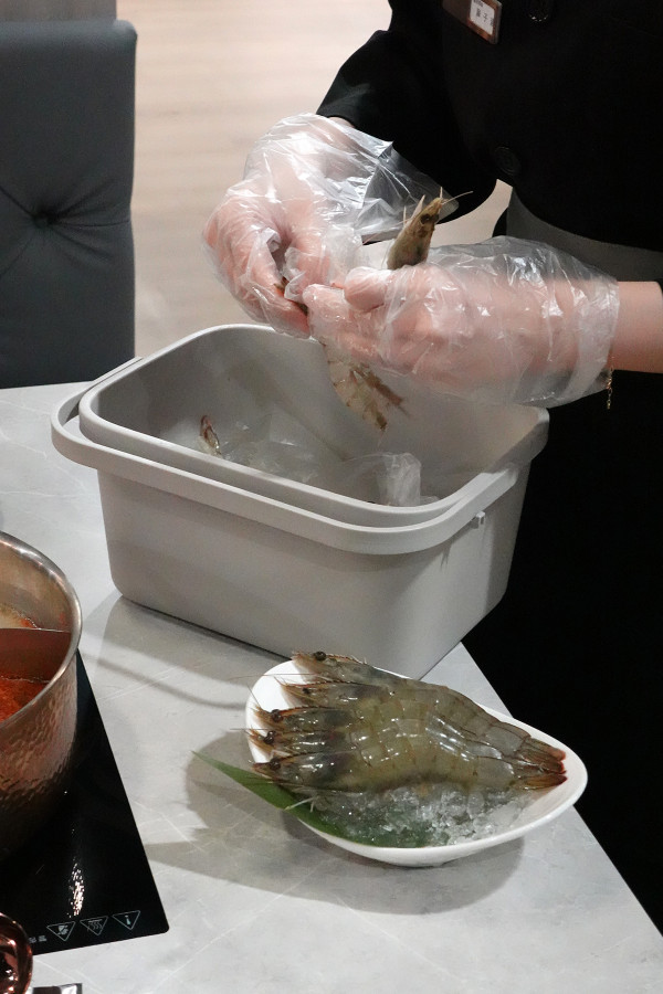 台北市大安區​去哪慶生最爽快？新肉多多肉蛋糕、魔術小卡、歡樂慶生超有儀式感！台北東區生日、聚餐首選