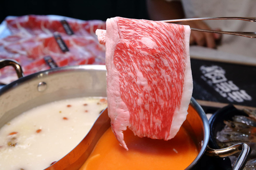 鍋物界的卡地亞-新肉多多的高質感體驗，逛東區一定要吃的台北頂