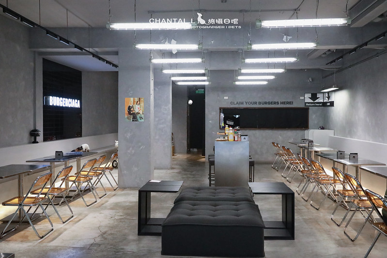 民生社區漢堡店！黑灰系Burgerciaga 漢堡世家，寵物友善毛孩可落地入座。