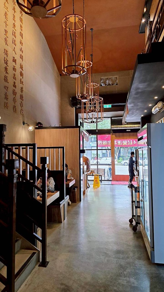 新開幕！只要179元起，平價小火鍋狂送自助吧免費吃到撐爆，快來挑戰你的胃容量！！