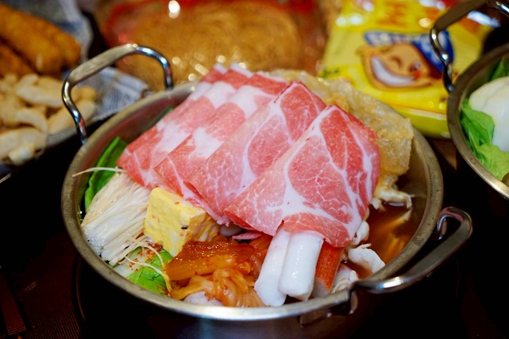 新開幕！只要179元起，平價小火鍋狂送自助吧免費吃到撐爆，快來挑戰你的胃容量！！