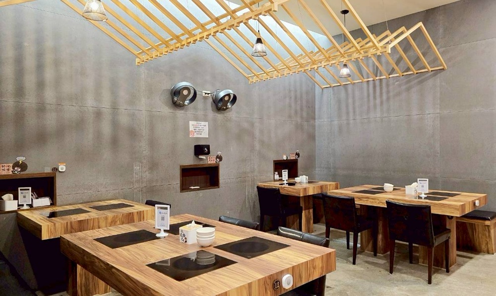 新開幕！只要179元起，平價小火鍋狂送自助吧免費吃到撐爆，快來挑戰你的胃容量！！