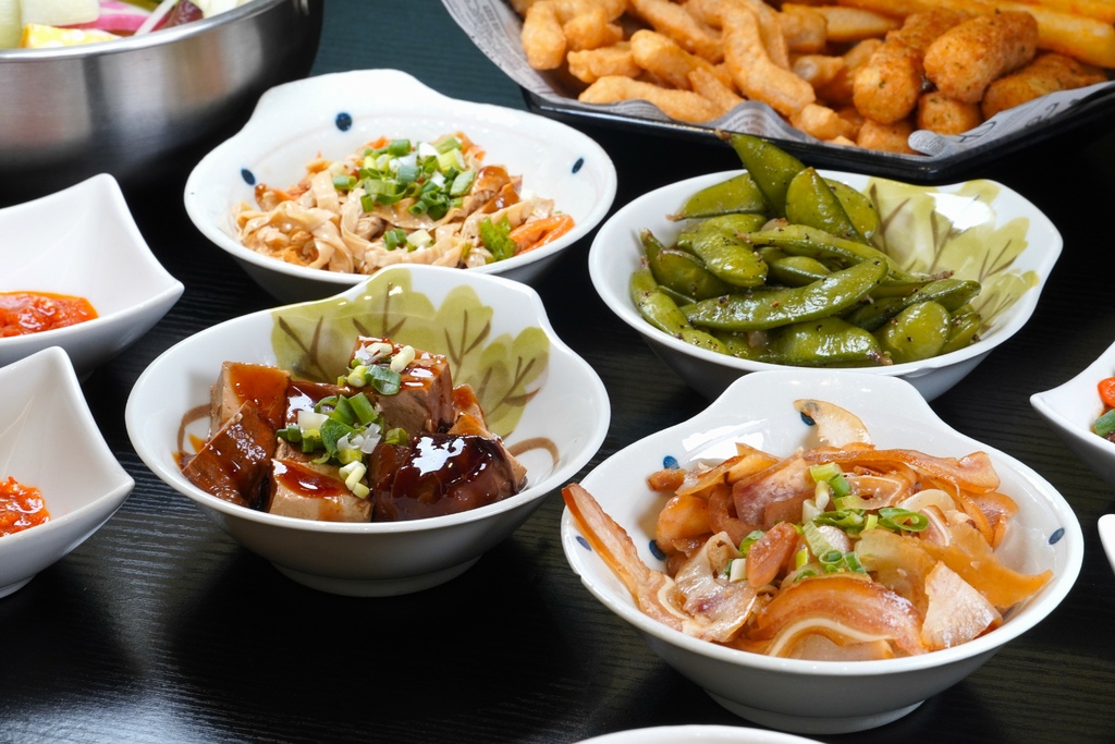 【台中北屯火鍋推薦】水滾巴鍋物179元起吃到飽，自助吧無限供