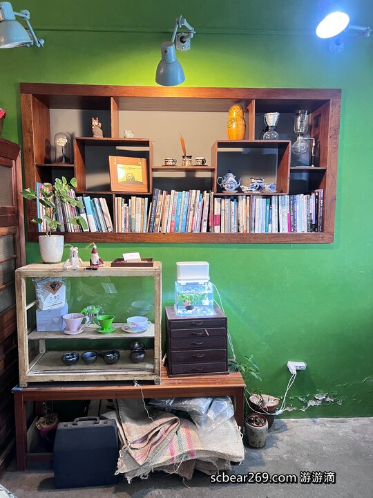 宜蘭逗逗商號！老宅咖啡的懷舊詩意，手沖與手作甜點的巷弄秘境～