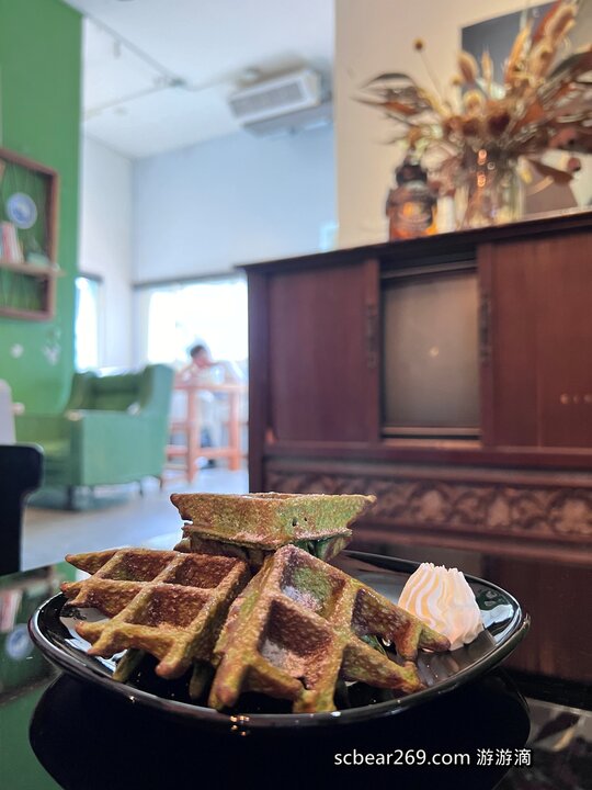 宜蘭逗逗商號！老宅咖啡的懷舊詩意，手沖與手作甜點的巷弄秘境～