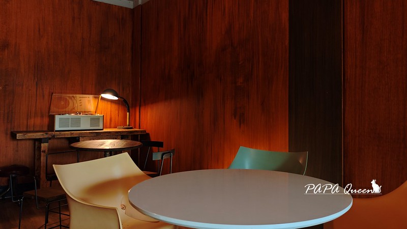 台中咖啡新指標！Tamp Temper３ FreeSolo工業風設計，體驗城市中的慵懶救贖