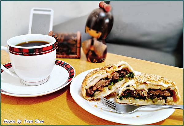 《宅配美依》丞祖胡椒餅/起司牛肉胡椒餅 /豬肉胡椒餅/泡菜豬 《宅配美依》丞祖胡椒餅/起司牛肉胡椒餅 /豬肉胡椒餅/泡菜豬