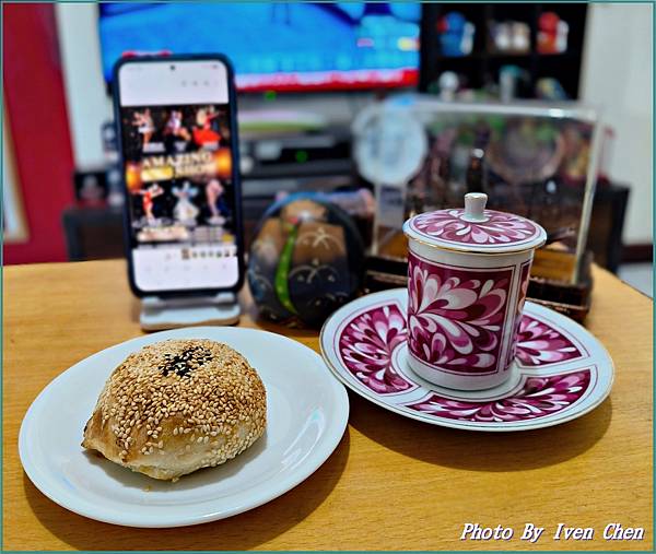 《宅配美依》丞祖胡椒餅/起司牛肉胡椒餅 /豬肉胡椒餅/泡菜豬 《宅配美依》丞祖胡椒餅/起司牛肉胡椒餅 /豬肉胡椒餅/泡菜豬