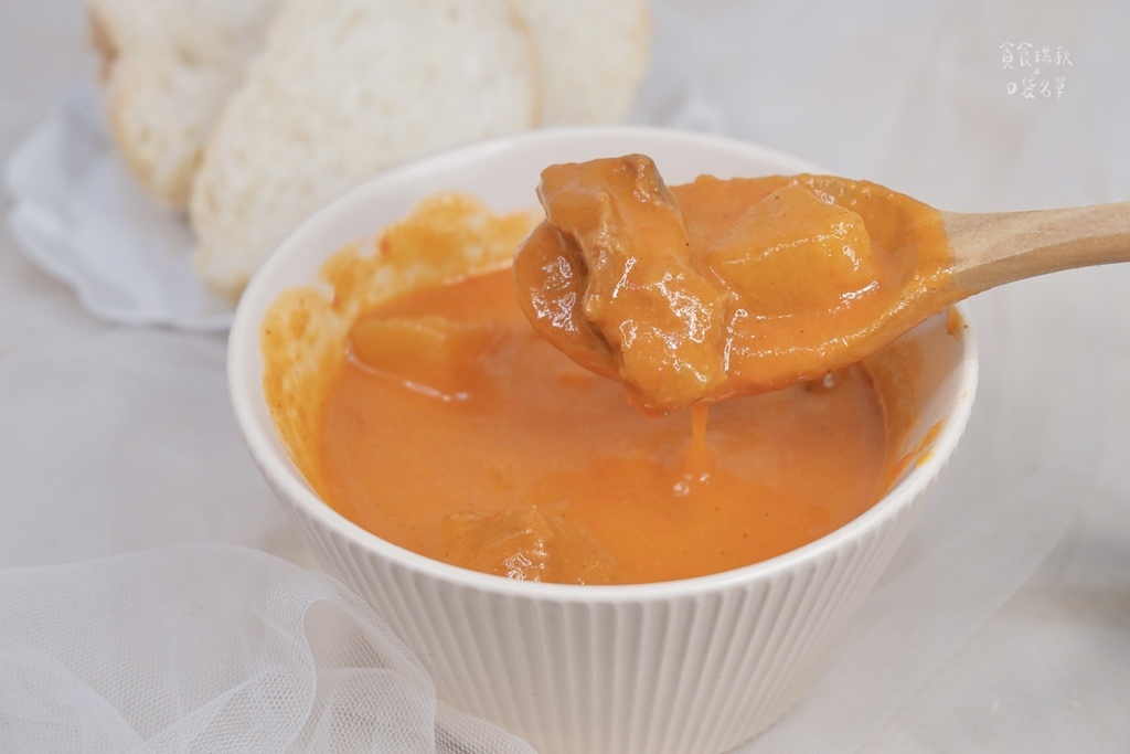 宅配美食|濃湯調理包開箱|常溫保存、加熱即食!大塊嫩牛肉濃郁 宅配美食|濃湯調理包開箱|常溫保存、加熱即食!大塊嫩牛肉濃郁