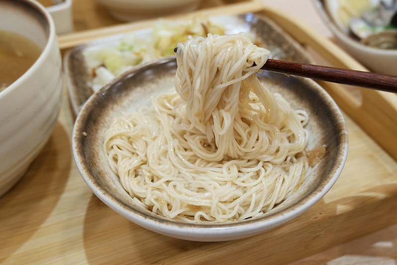 新北中和雞湯｜享雞湯風味雞湯專賣店，暖胃雞湯＋澎湃套餐分享