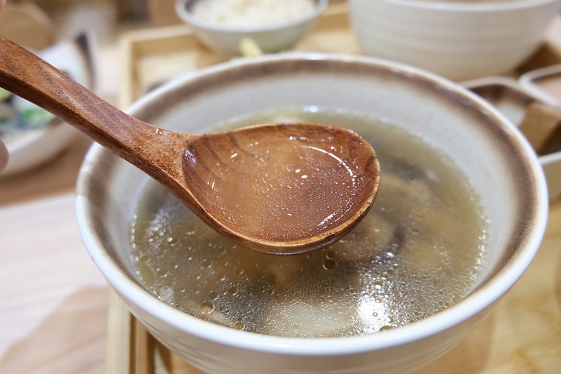 新北中和雞湯｜享雞湯風味雞湯專賣店，暖胃雞湯＋澎湃套餐分享