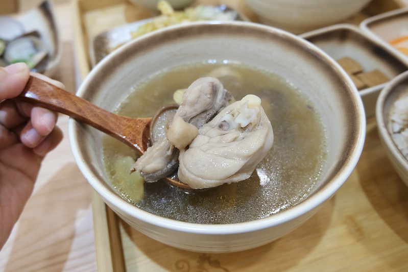 新北中和雞湯｜享雞湯風味雞湯專賣店，暖胃雞湯＋澎湃套餐分享