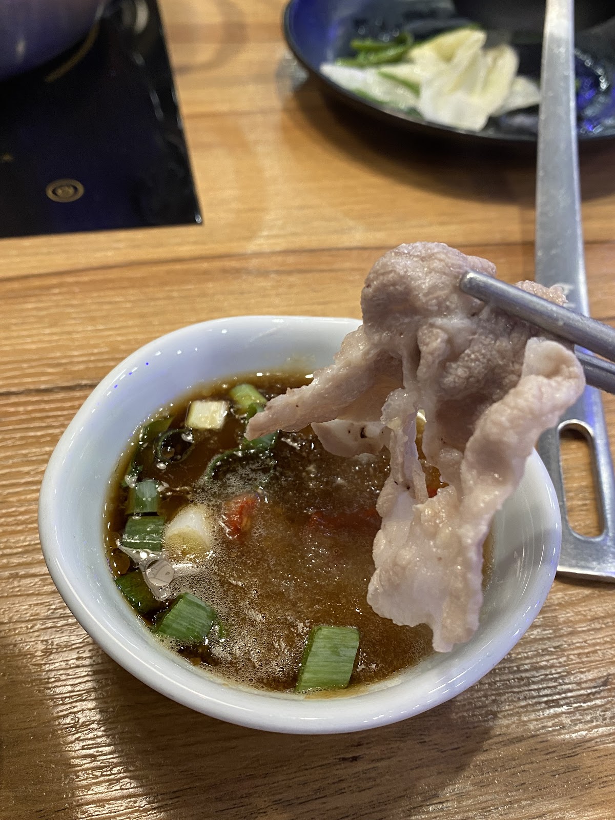 🪼🪼三重隱藏版火鍋店！活蟹＋水母牆超浮誇｜海鮮控必收