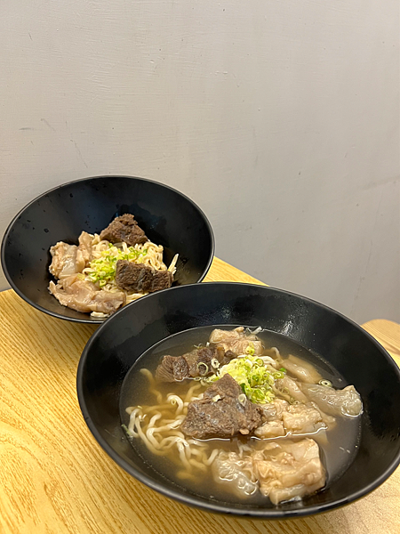 【忠孝敦化站美食推薦】牛殿下x秘傳金湯牛肉麵，顛覆傳統好好味